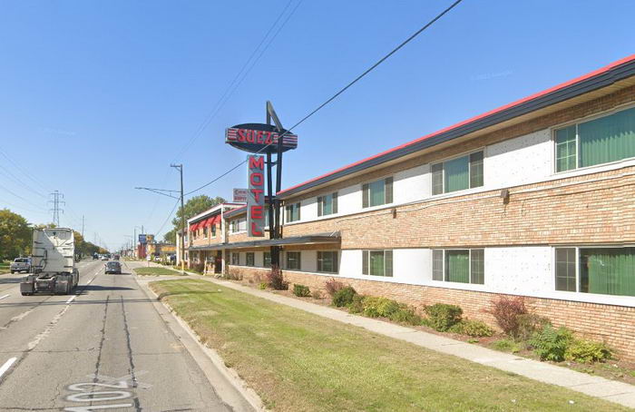 Suez Motel - 2021 Street View (newer photo)